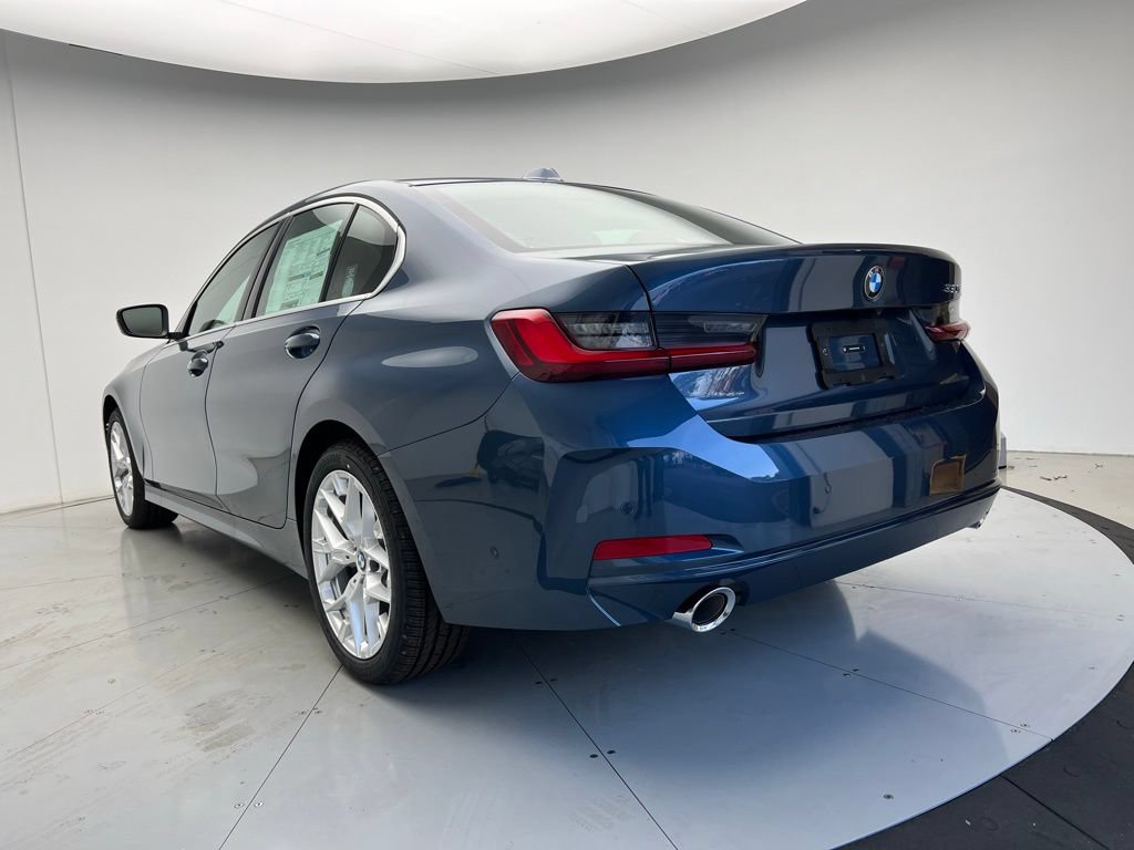 Used 2026 BMW 330i Sedan w/ Premium Package RWD image 4