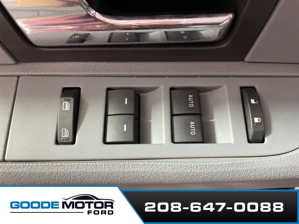 Used 2013 Ford F150 XLT w/ Mid Equipment Group image 10