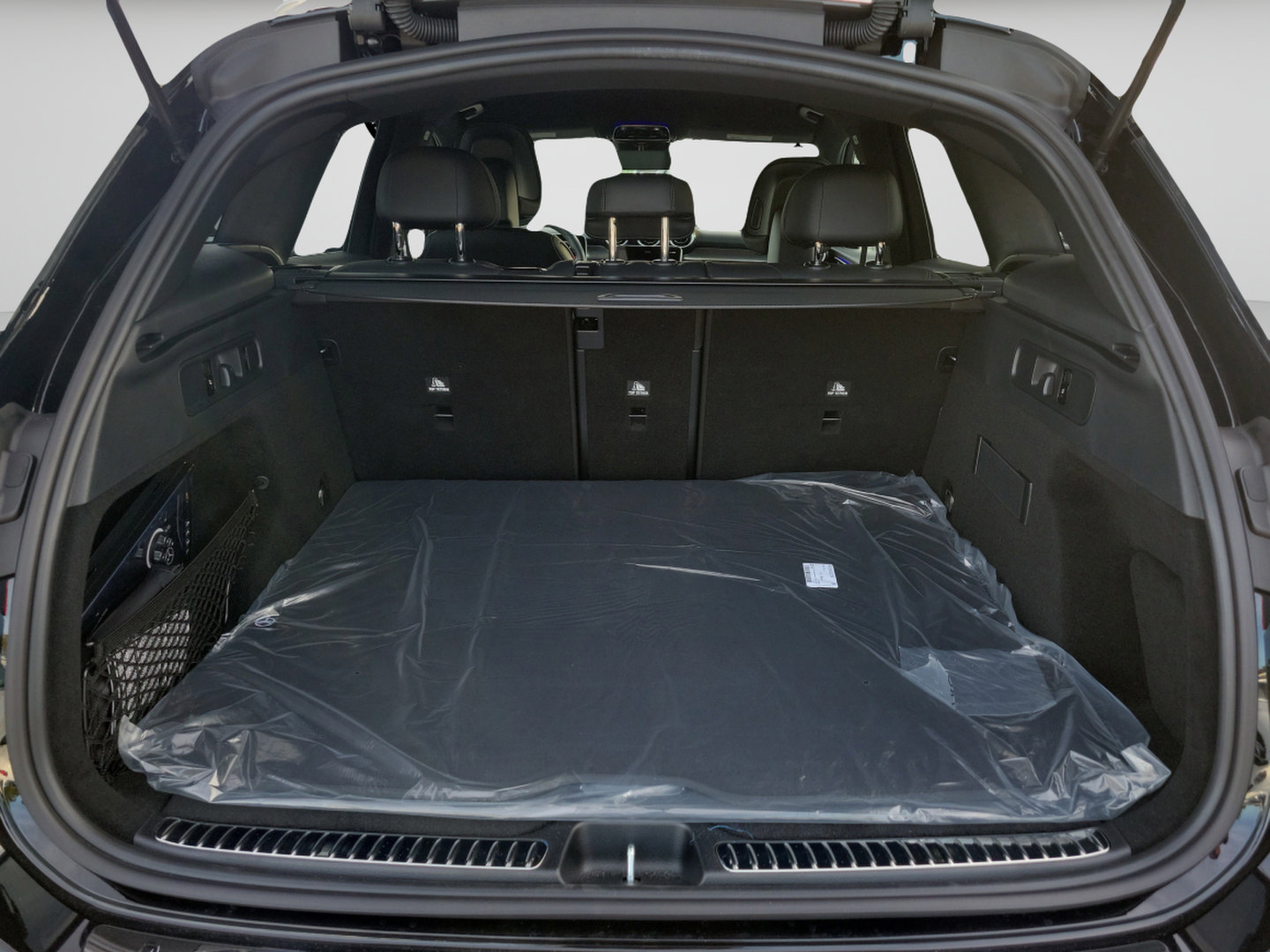 Certified 2026 Mercedes-Benz GLC 300 image 6