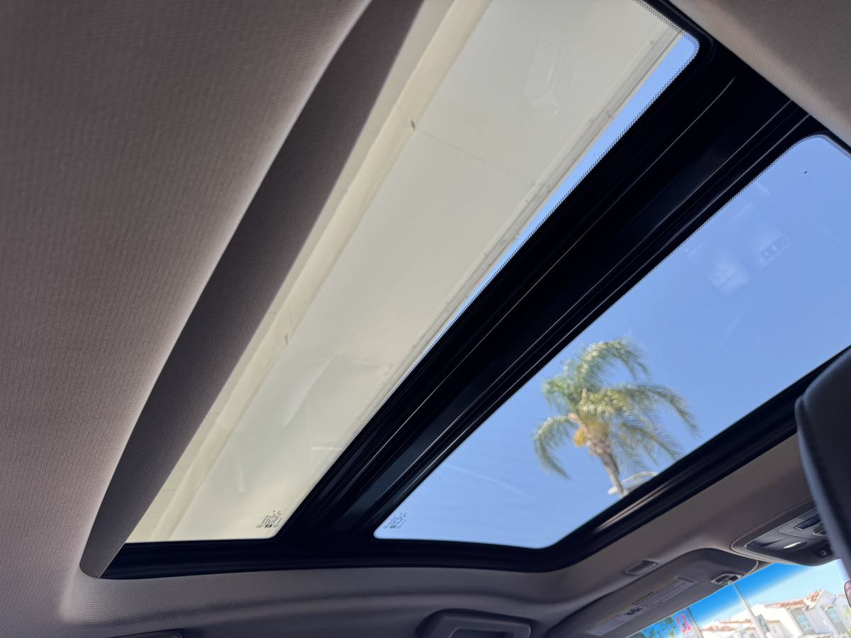 Used 2019 Cadillac CTS Luxury RWD image 29