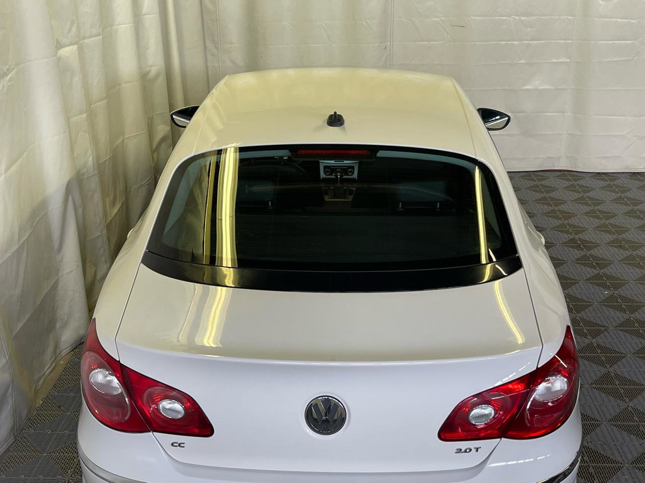 Used 2010 Volkswagen CC Sport FWD image 7