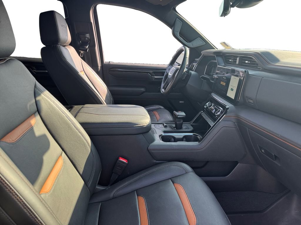 Used 2023 GMC Sierra 1500 AT4 w/ Technology Package image 18