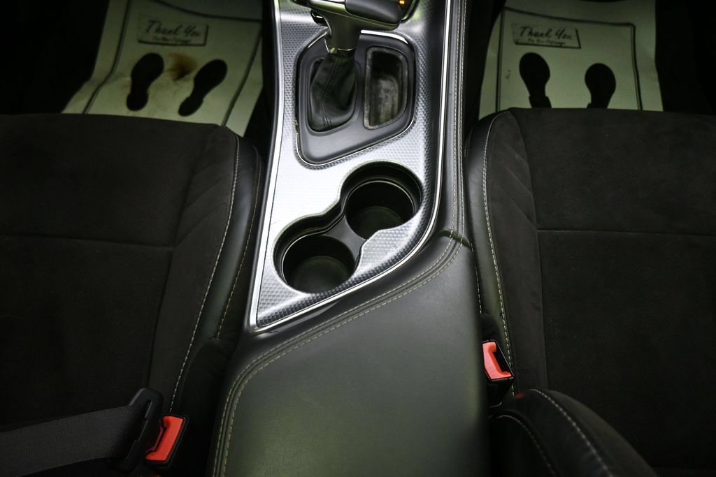 Used 2016 Dodge Challenger SRT Hellcat RWD image 20