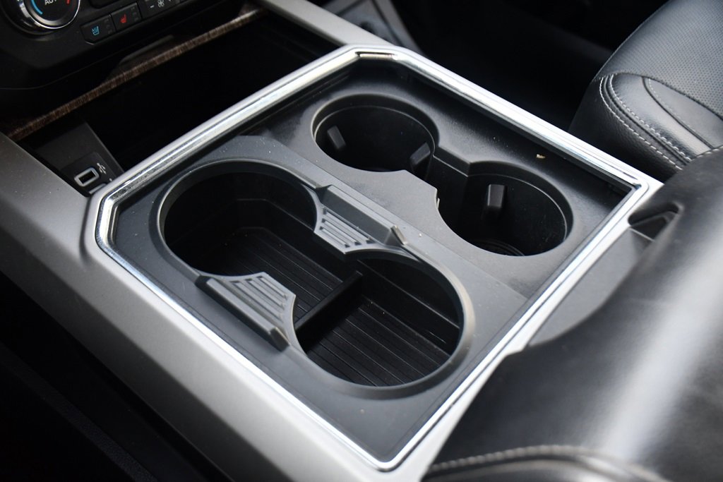 Used 2017 Ford F350 Lariat image 32