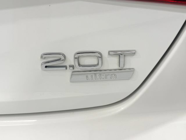Used 2018 Audi A4 2.0T Ultra Premium w/ Convenience Package FWD image 9