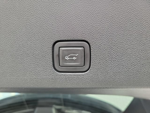 Certified 2023 Cadillac XT6 Premium Luxury FWD image 14