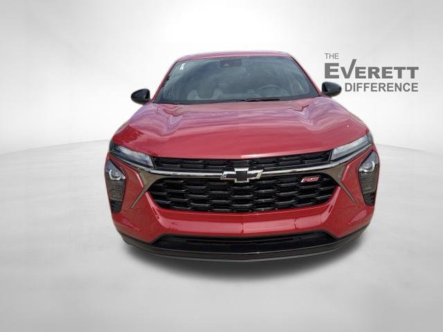 New 2026 Chevrolet Trax RS w/ Driver Confidence Package FWD image 2