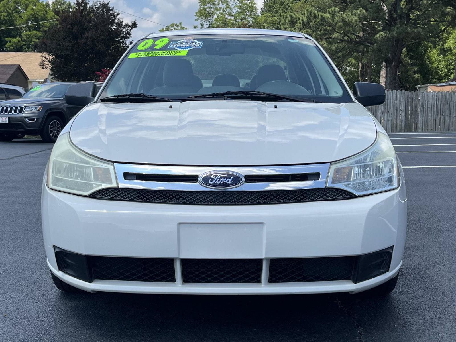 Used 2009 Ford Focus SE FWD image 17