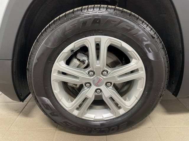 Used 2024 GMC Terrain SLE AWD/4WD image 7