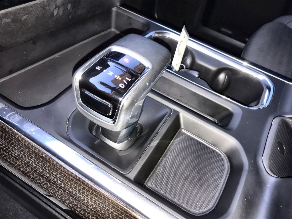 Used 2023 Chevrolet Silverado 1500 RST image 19