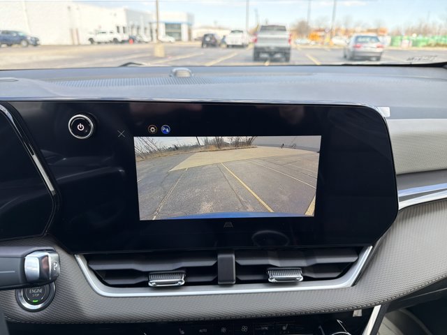 New 2026 Chevrolet Equinox LT AWD/4WD image 17