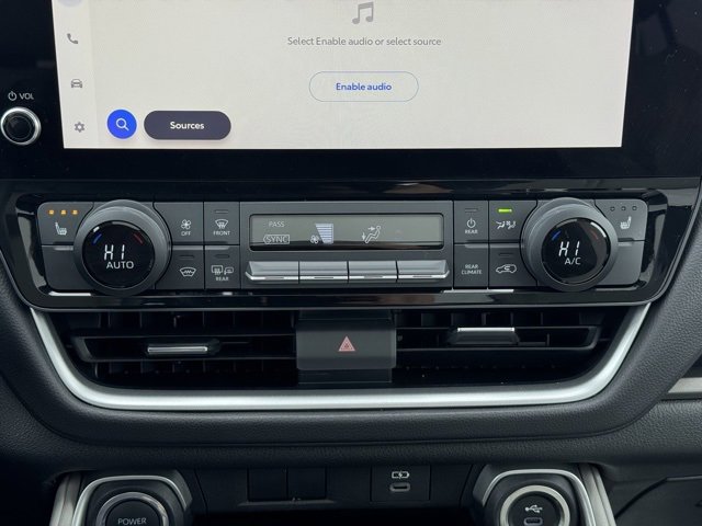 Certified 2024 Toyota Grand Highlander XLE image 16