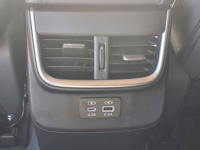 Certified 2025 Subaru Outback Premium image 10