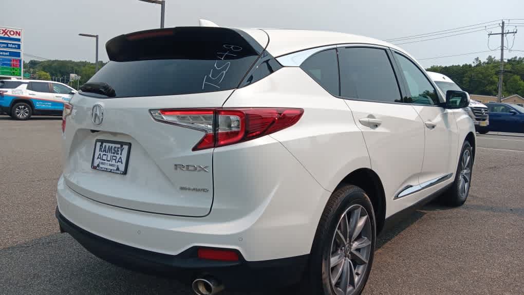 Used 2021 Acura RDX AWD w/ Technology Package image 5