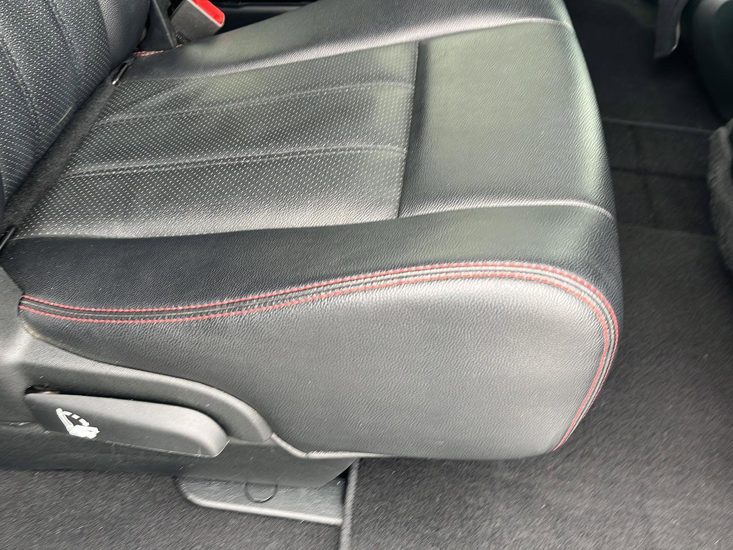 Used 2018 Dodge Grand Caravan GT FWD image 27