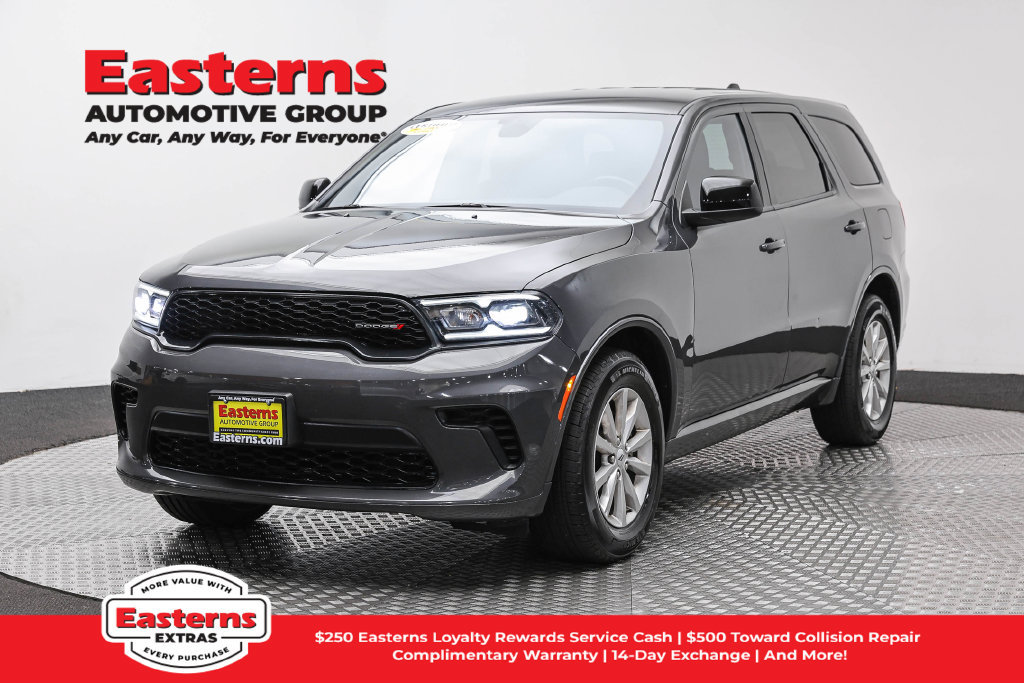 Used 2025 Dodge Durango GT RWD image 1