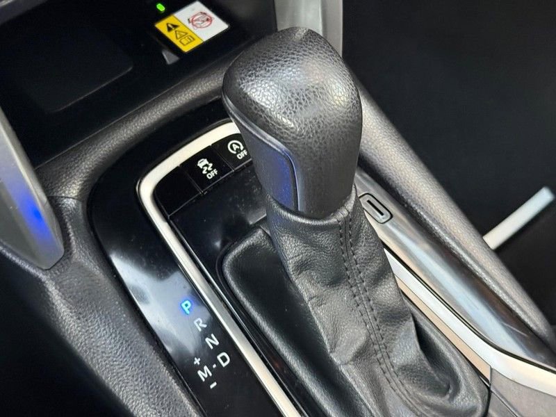 Used 2022 Toyota Corolla Cross LE w/ Moonroof Package image 26