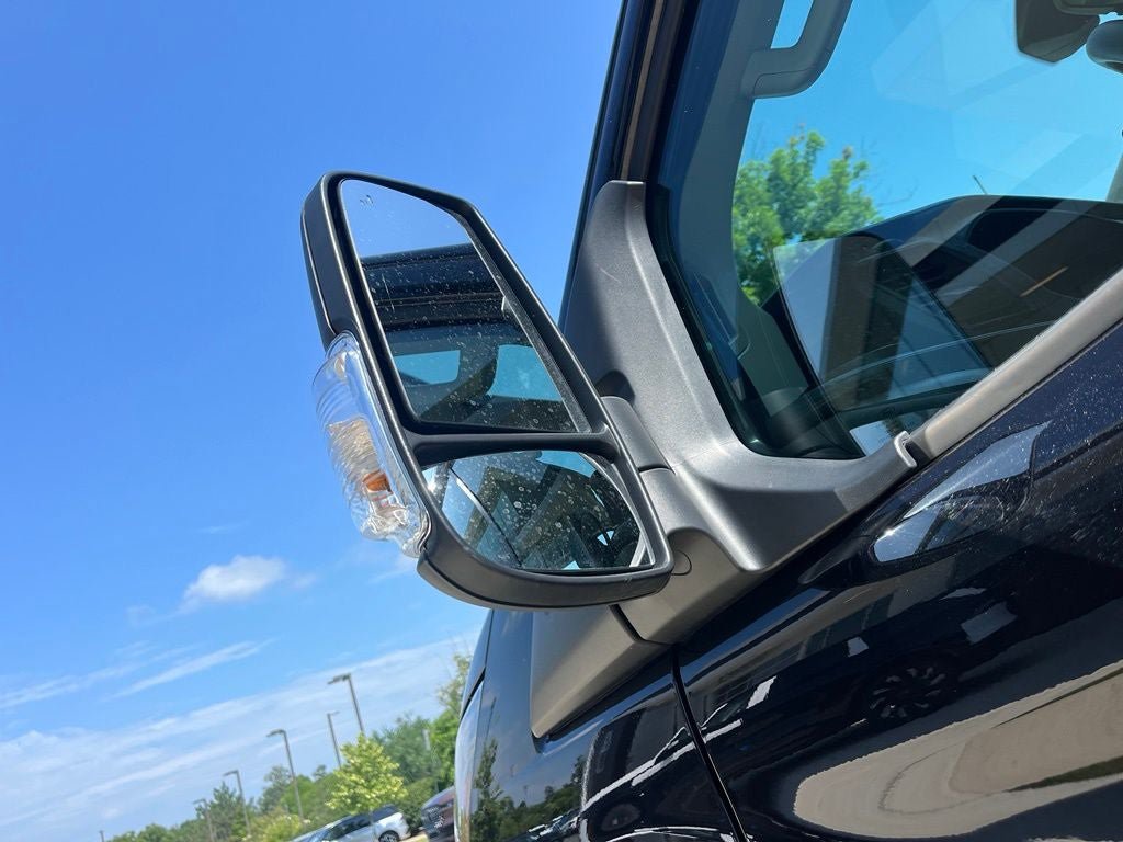 Used 2025 Ford Transit 350 XLT RWD image 31