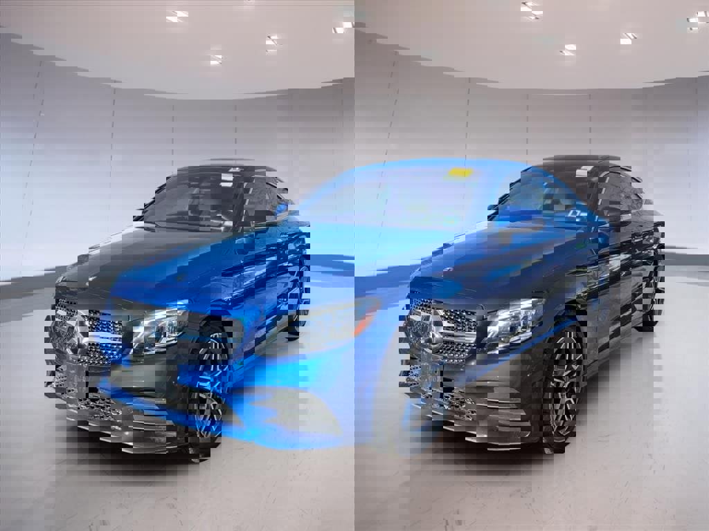 Used 2023 Mercedes-Benz C 300 4MATIC Coupe image 2