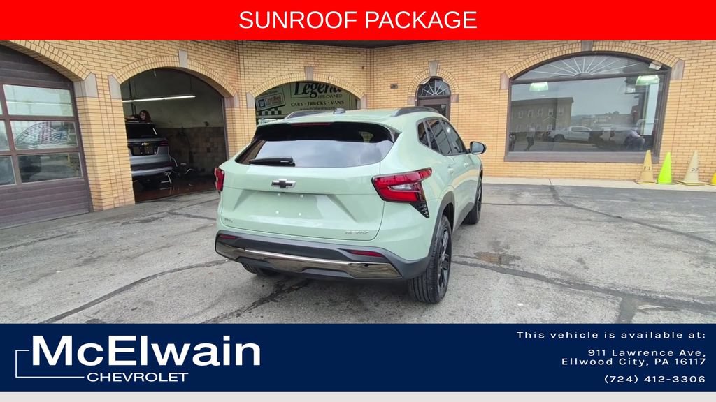 Used 2024 Chevrolet Trax ACTIV w/ Sunroof Package FWD image 9
