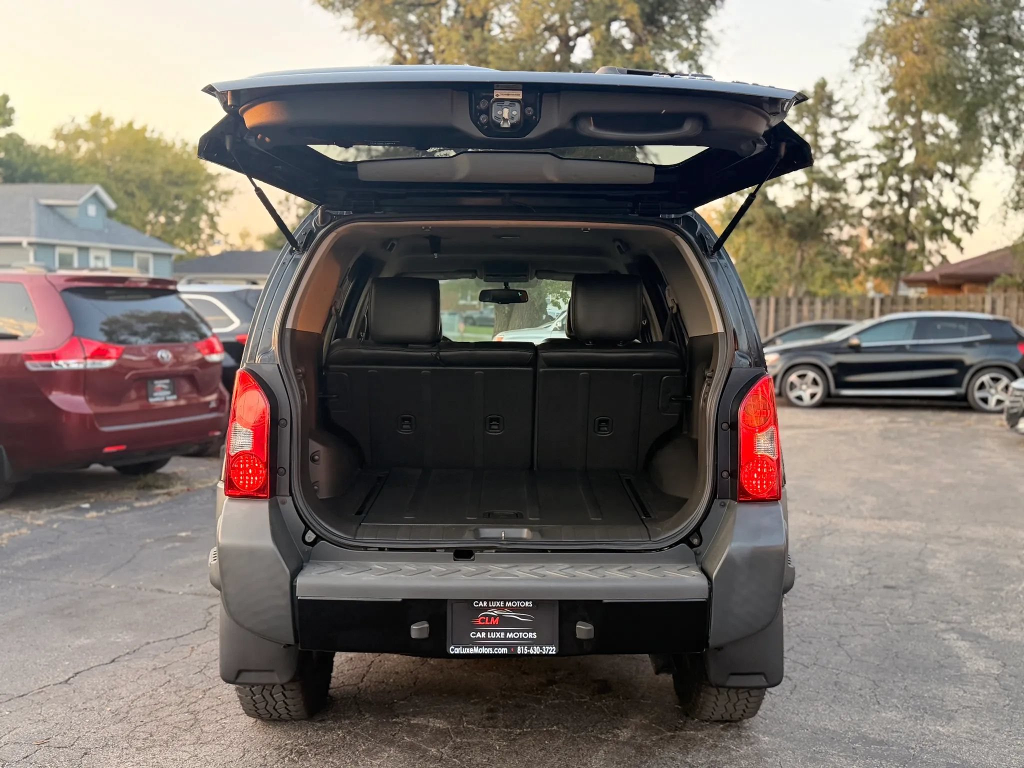 Used 2013 Nissan Xterra PRO-4X w/ Pro-4x Leather Pkg AWD/4WD image 17