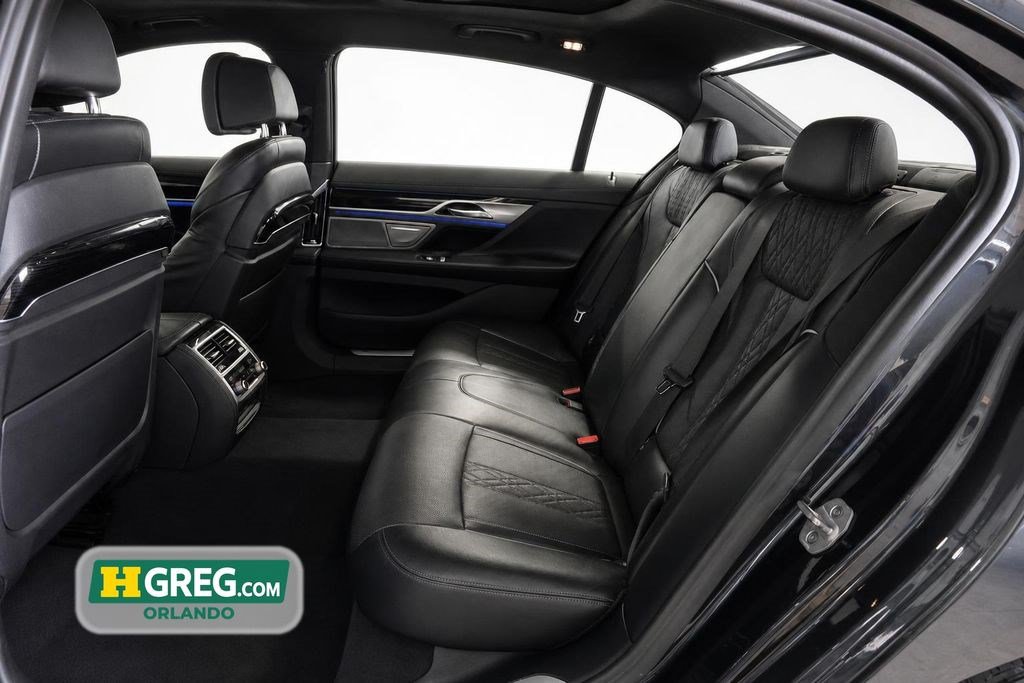 Used 2019 BMW 750i xDrive w/ M Sport Package AWD/4WD image 15