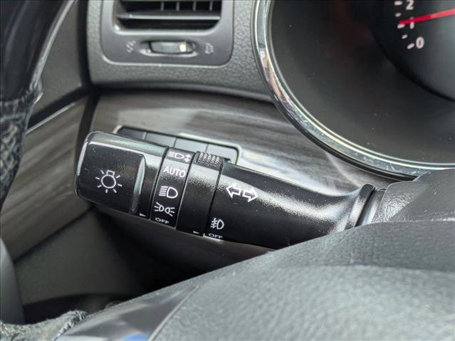 Used 2013 Kia Sorento SX w/ SX Premium Pkg AWD/4WD image 15