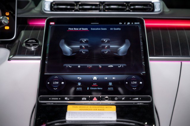 New 2026 Mercedes-Benz Maybach S 580 4MATIC image 18