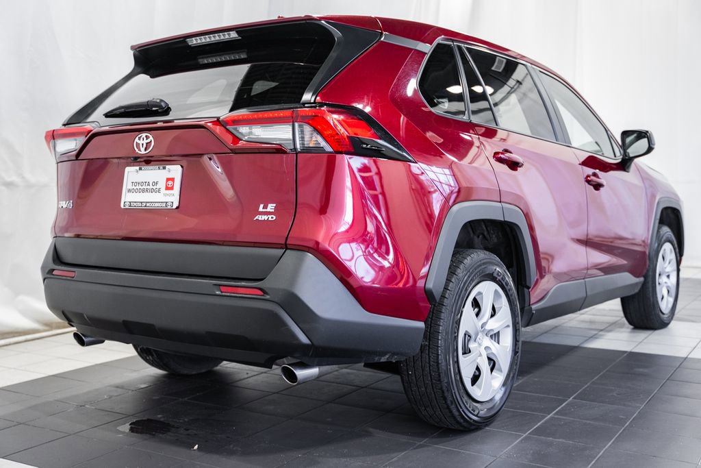 Used 2024 Toyota RAV4 LE image 4