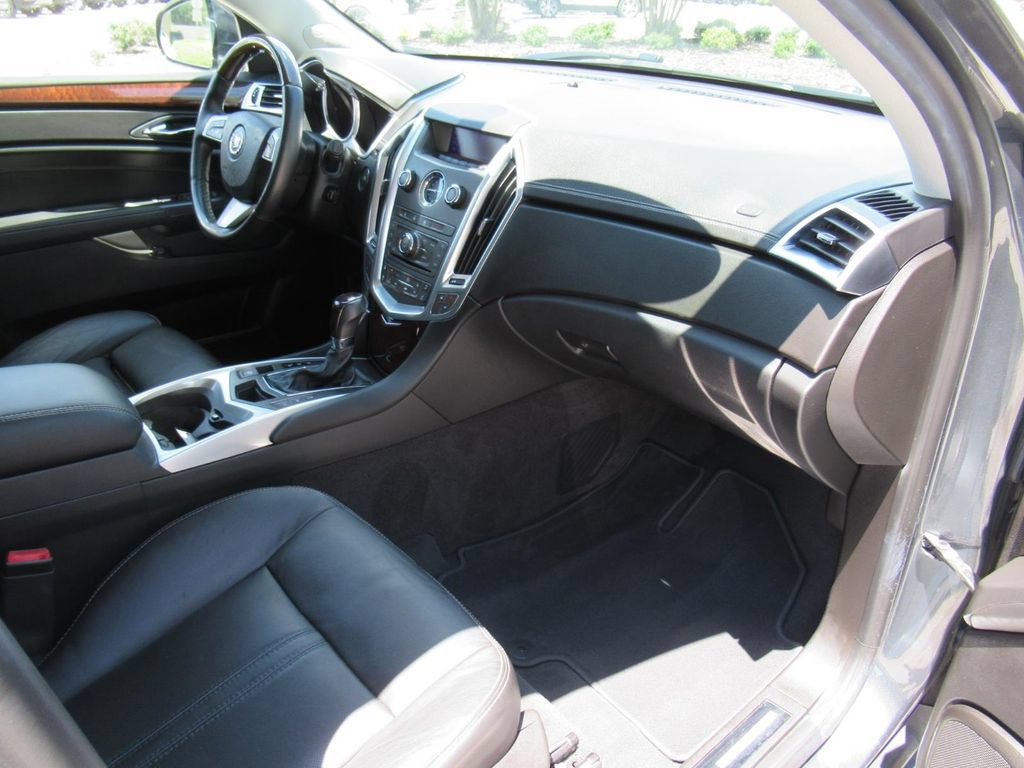 Used 2012 Cadillac SRX Luxury FWD image 11