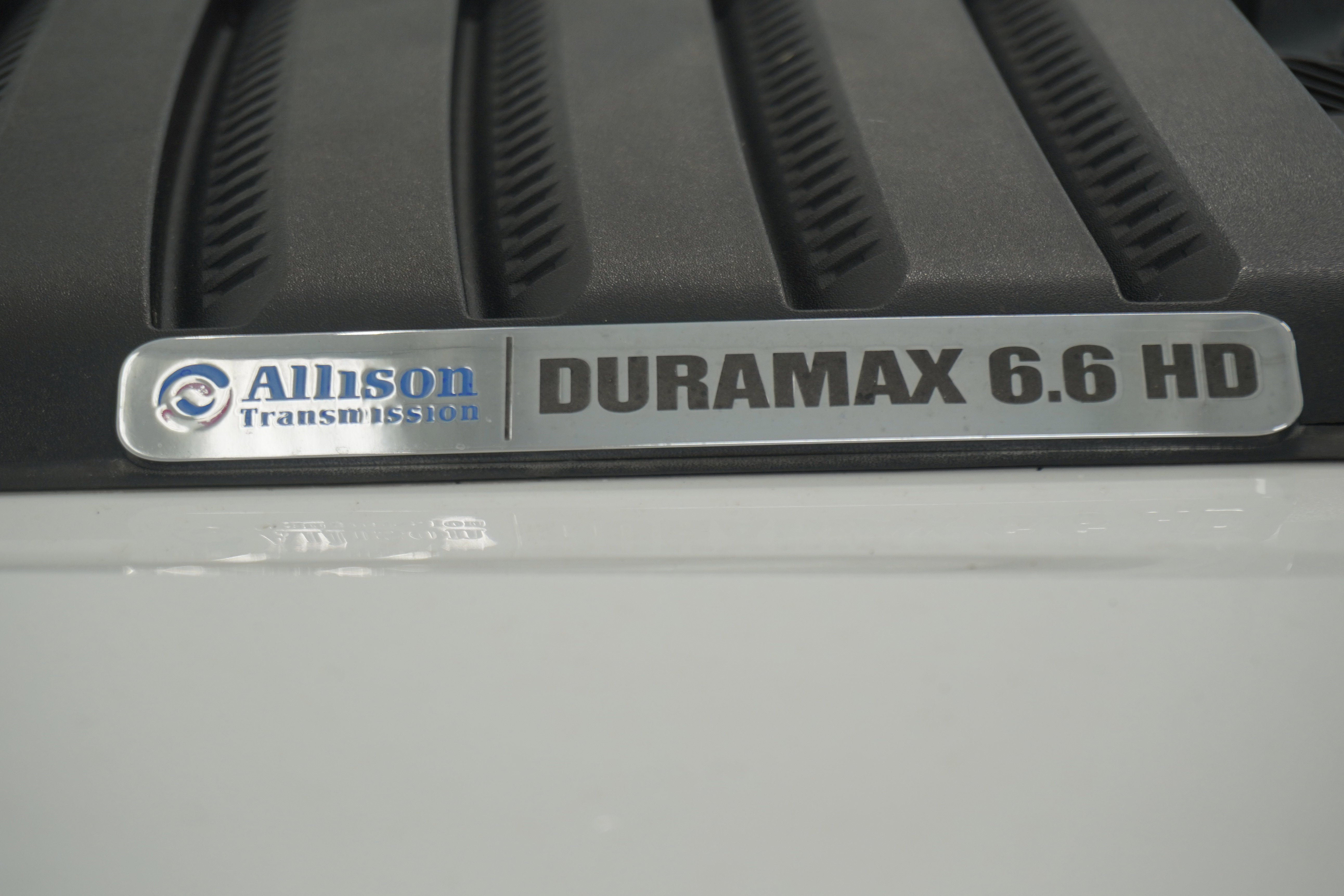 Used 2012 GMC Sierra 3500 SLE w/ HD SLE Premium Package image 7