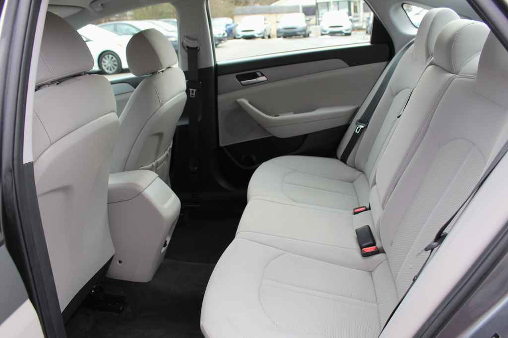 Used 2018 Hyundai Sonata SE image 24