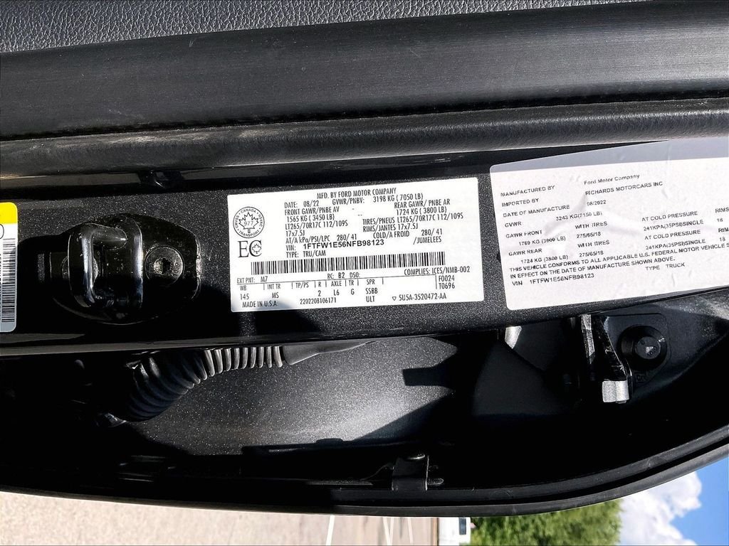 Used 2022 Ford F150 XLT w/ Trailer Tow Package AWD/4WD image 32