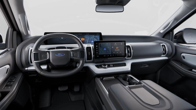 New 2025 Ford Expedition Active image 7