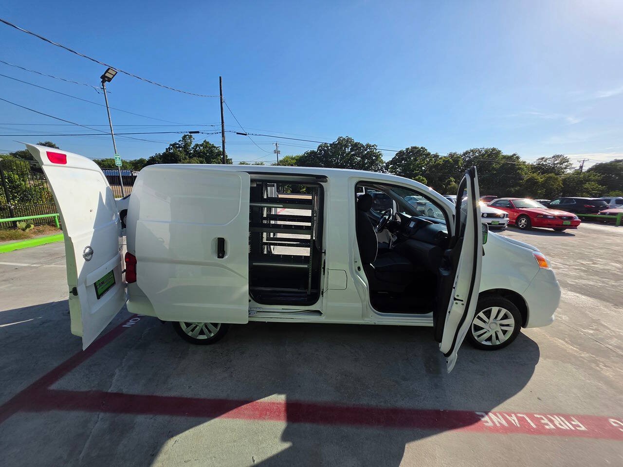 Used 2017 Nissan NV200 SV w/ Technology Package FWD image 29
