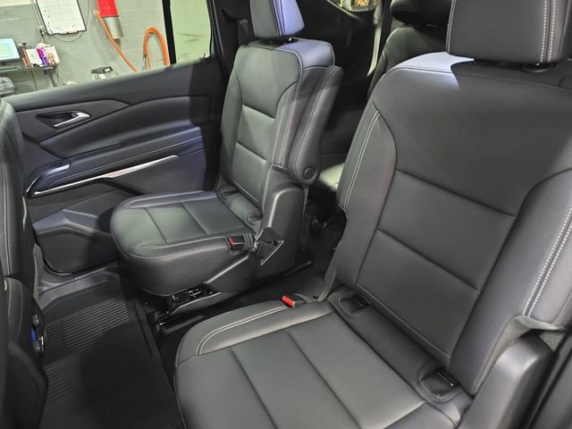 New 2026 Chevrolet Traverse LT w/ Midnight/Sport Edition image 16