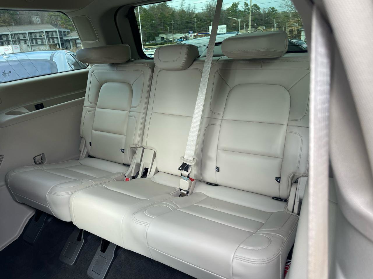 Used 2021 Lincoln Navigator Reserve RWD image 16