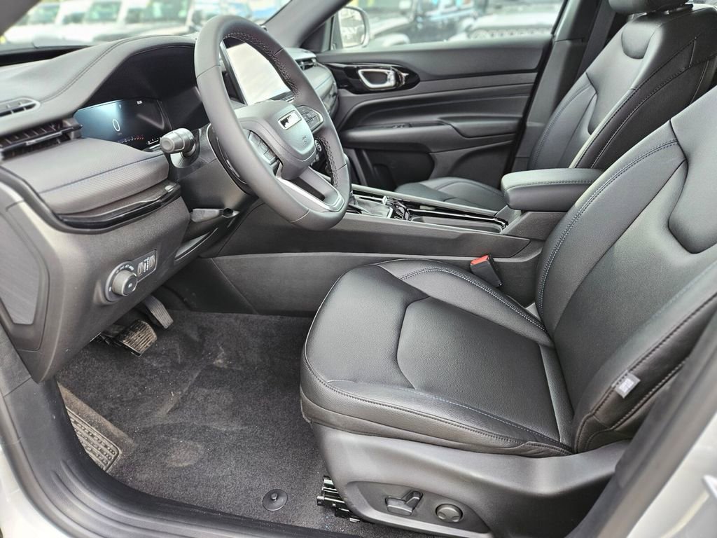 New 2026 Jeep Compass Limited w/ Sun, Sound & Navigation Group image 18