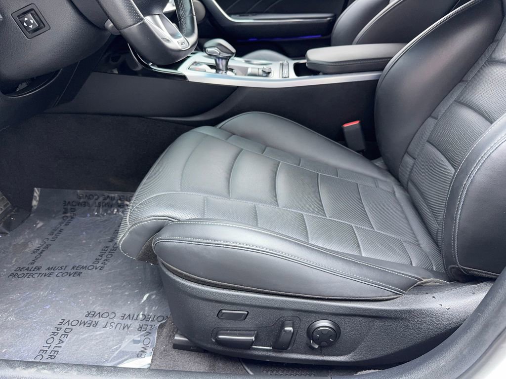 Used 2023 Kia Stinger GT2 image 38