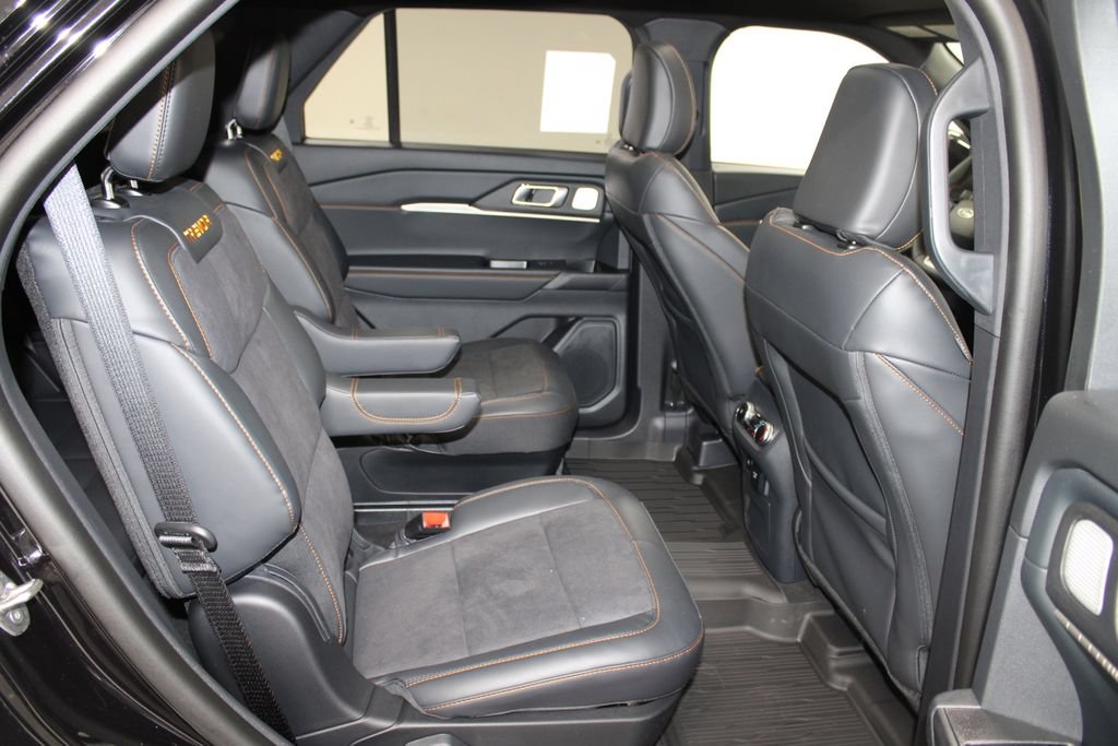 New 2026 Ford Explorer ST AWD/4WD image 33