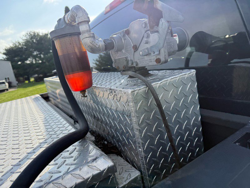 Used 2005 GMC Sierra 3500 SLT w/ Heavy-Duty Power Package image 15