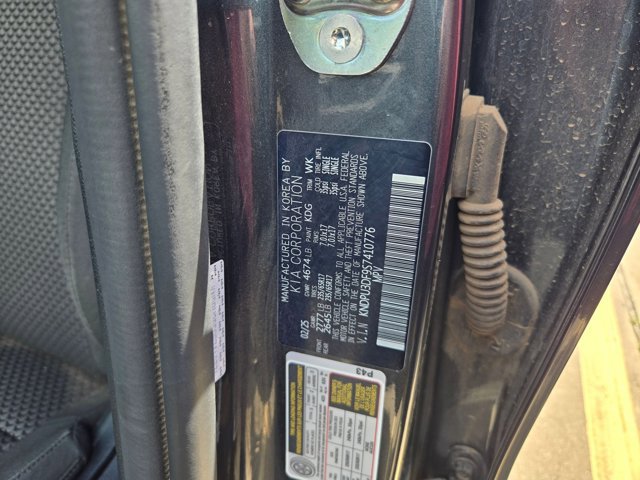 Used 2025 Kia Sportage LX image 17