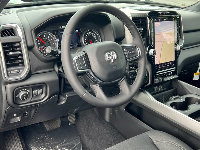 New 2027 RAM 1500 4x4 Crew Cab image 16