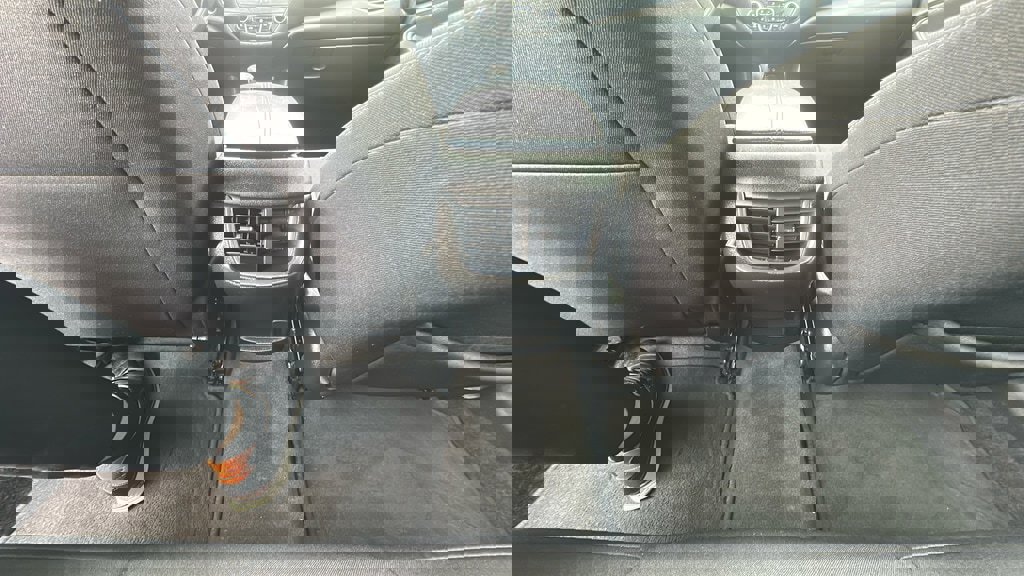 Used 2023 Chevrolet Malibu LT image 24