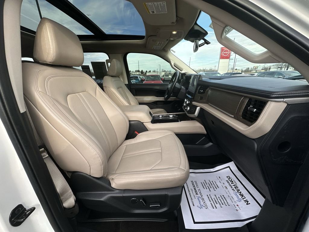 Used 2023 Ford Expedition Limited AWD/4WD image 26