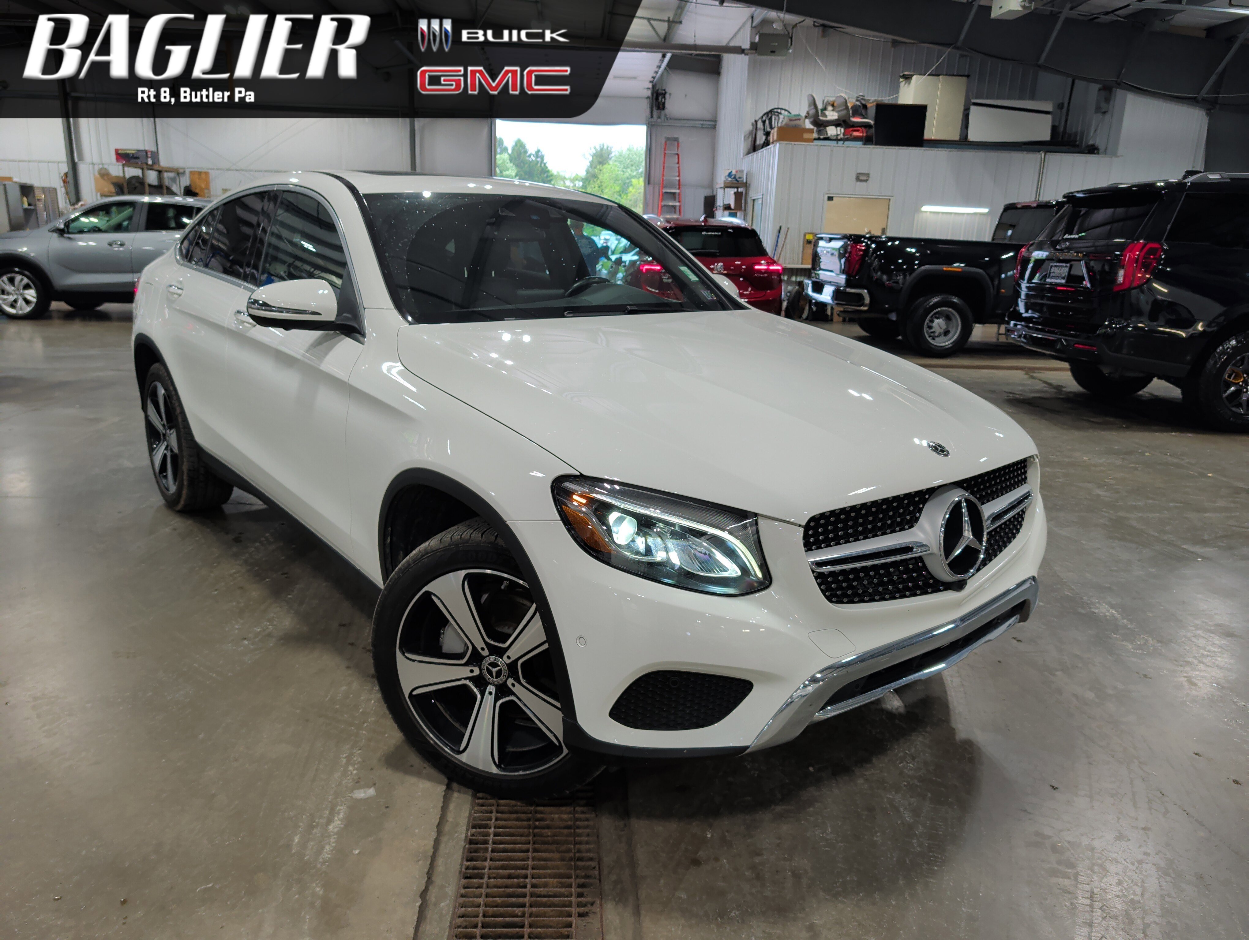 Used 2019 Mercedes-Benz GLC 300 4MATIC Coupe image 1