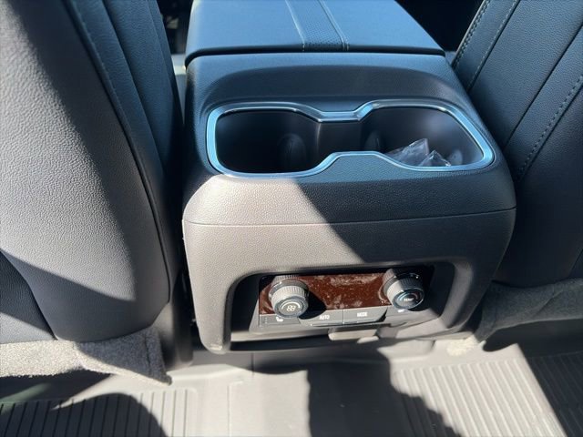 New 2026 Chevrolet Traverse High Country w/ LPO, Floor Liner Package image 13