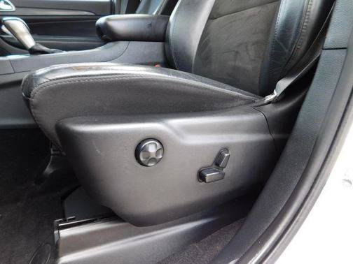Used 2020 Jeep Grand Cherokee Altitude AWD/4WD image 20