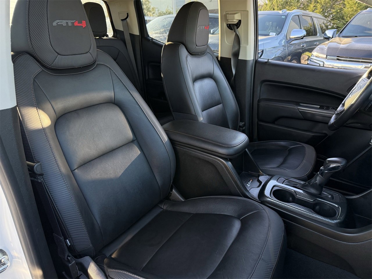 Certified 2022 GMC Canyon AT4 image 23