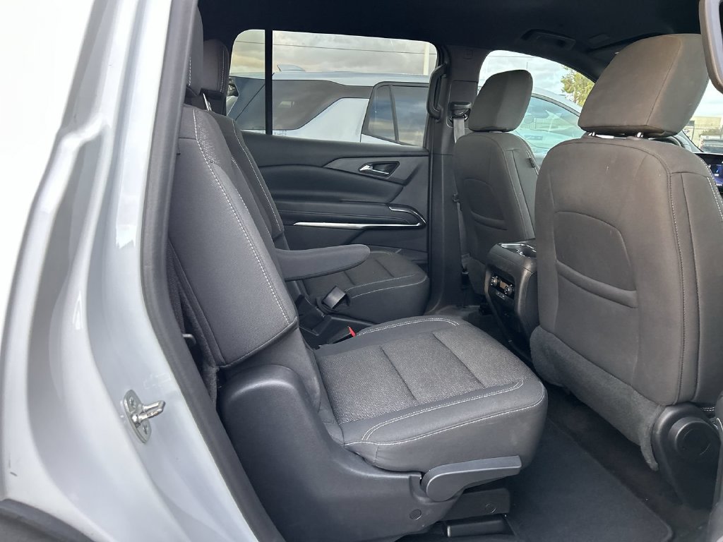 Certified 2026 Chevrolet Traverse LT AWD/4WD image 31
